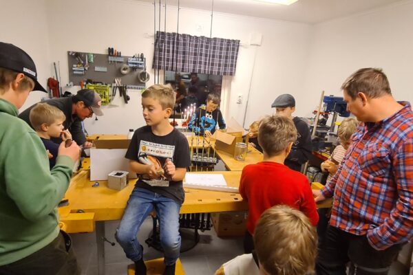 Fullt ös på ungdomsklubben 6/12 2022